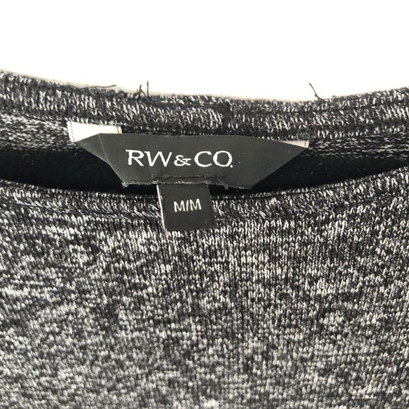 ⭐️ 2/$20 ⭐RW&CO. Oversize Asymmetric Gray Shirt Long Sleeve - Picture 6 of 6